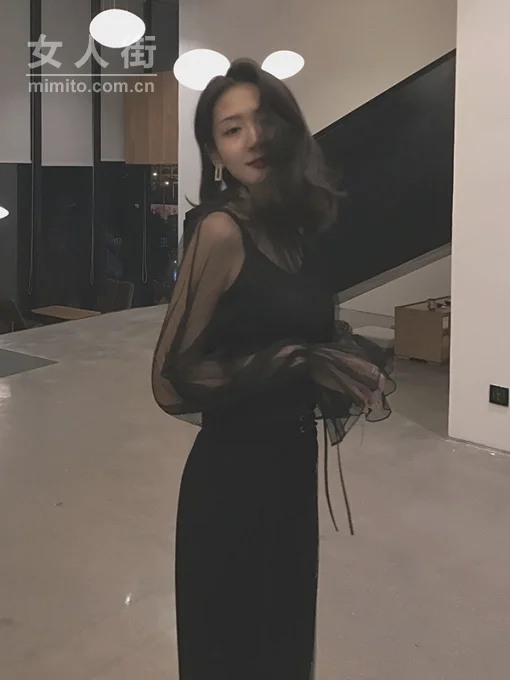 深藏blue连衣裙，做大自然里的奇妙精灵