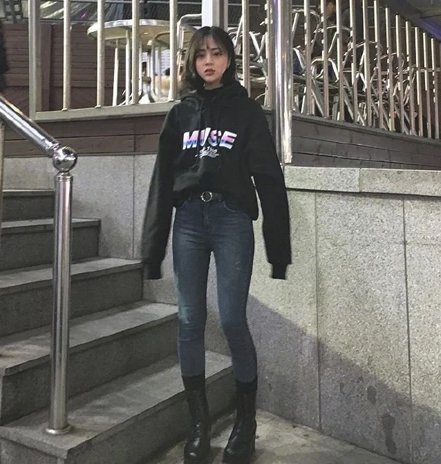 适合帅气酷女孩的冬季日常穿搭