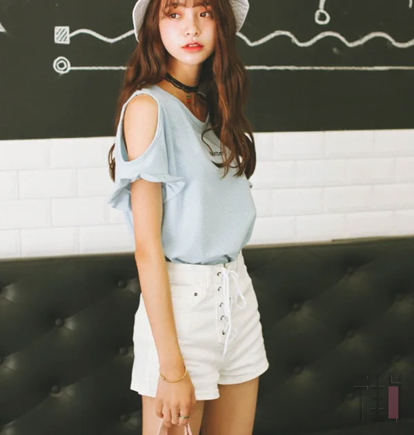 就要女神范!穿上露肩装去撩汉