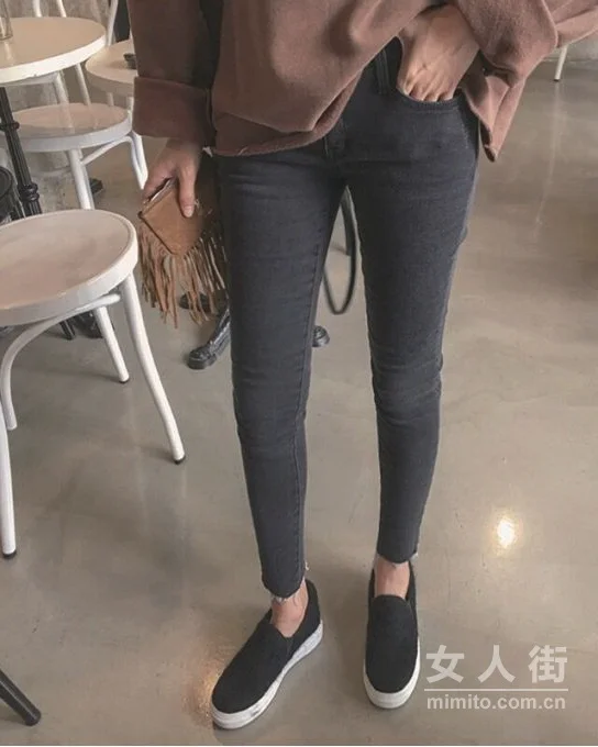 没有针织衫+裤装？你可能过了个假春天