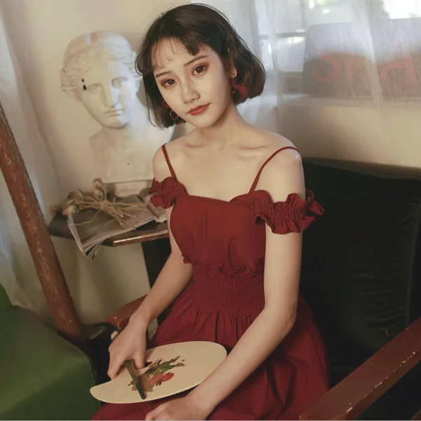 肉感女生的仙气连衣裙，穿对立刻瘦十斤！