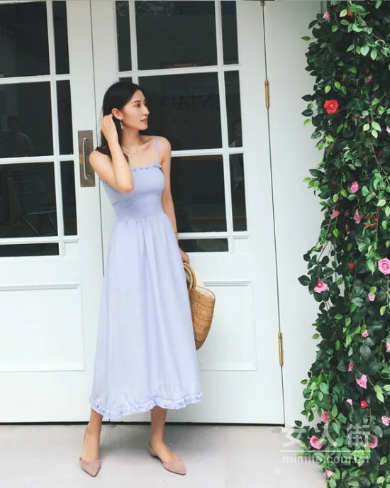 拒绝千篇一律,连衣裙要有点小惊艳