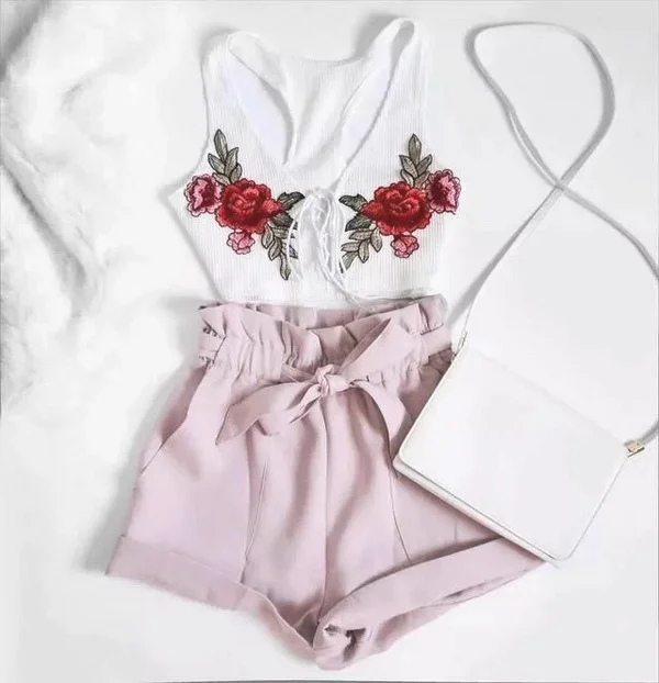 夏天就要小性感,时尚又性感的穿搭方案