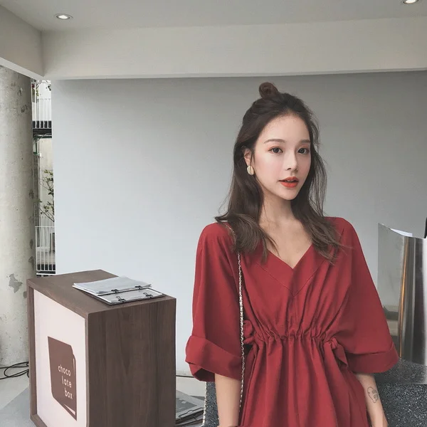 肉感女生的仙气连衣裙，穿对立刻瘦十斤！