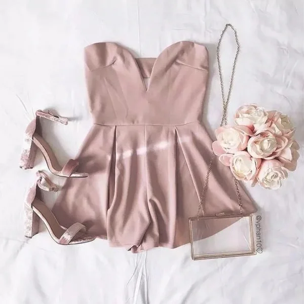 夏天就要小性感,时尚又性感的穿搭方案