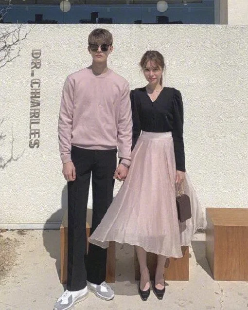 同色系简约款情侣装搭配Couple Look