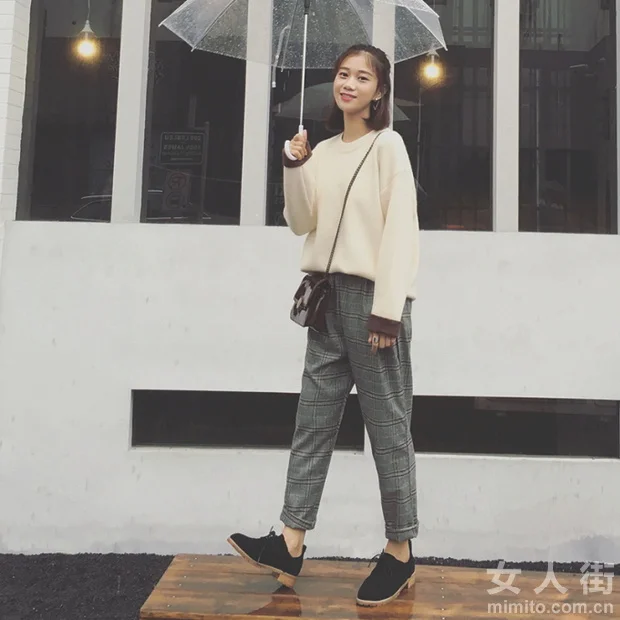 时尚打底衫穿搭，脱掉大衣亮瞎眼