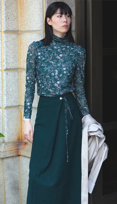 米可秋赋女装新品 冬日里的一抹青竹色