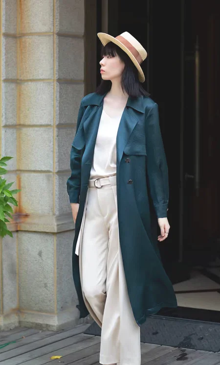 米可秋赋女装新品 冬日里的一抹青竹色