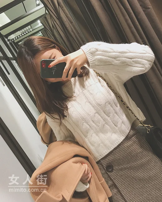 冬季的贴身温暖，毛衣给你呵护