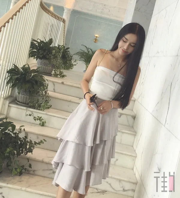 做甜美的公主，今夏就靠A字蛋糕裙