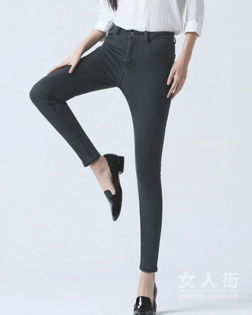 必备铅笔裤，显瘦百搭轻松出街