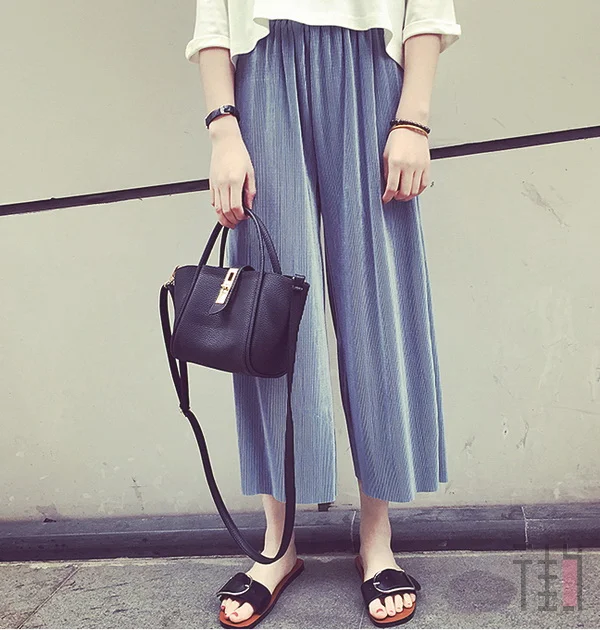 将小粗腿巧变筷子腿的裤子穿搭示范