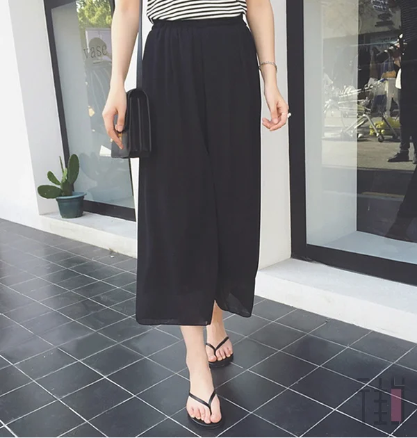 将小粗腿巧变筷子腿的裤子穿搭示范