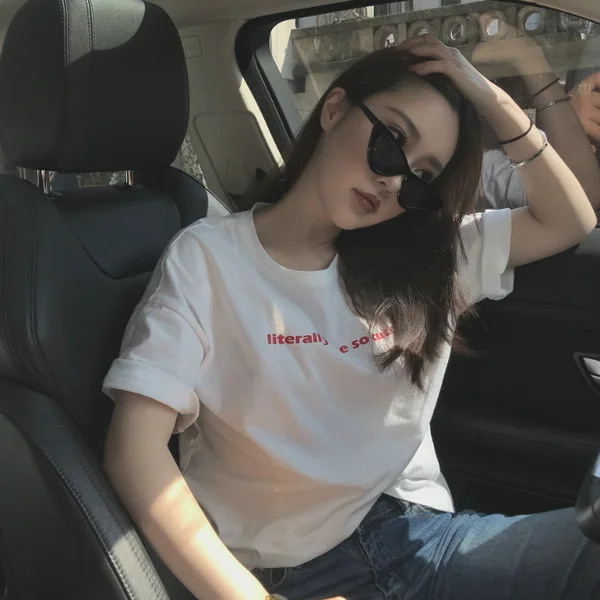 夏日上衣搭配更多穿法,让你美艳动人