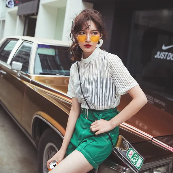 夏日上衣搭配更多穿法,让你美艳动人