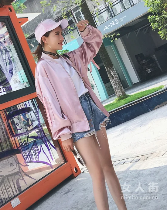 早秋怎么美？短款外套也可以帅气又可爱！