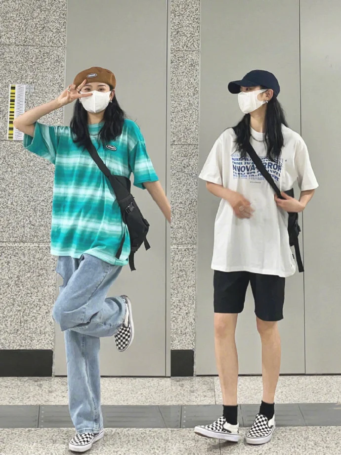 简单实用的夏日女生基础款穿搭Look