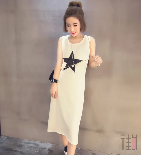 身材不好没关系,长款T恤来帮你拉长