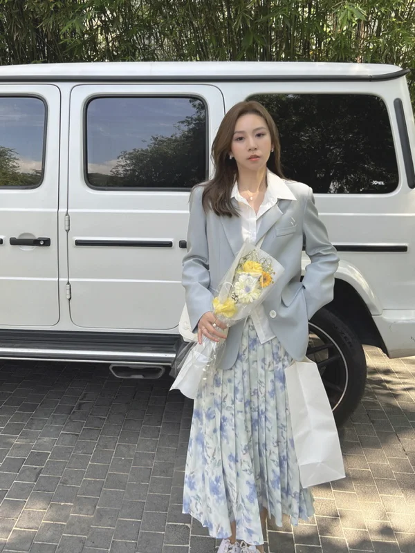 时髦女人春日基础单品搭配,简单大方显高级