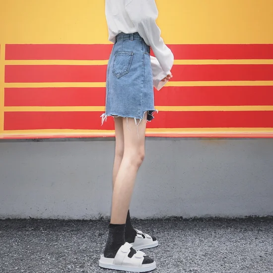 T恤&超短裙，夏日最佳时尚CP!