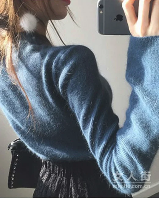 早秋时节,Hold住全场的毛衣搭配示范
