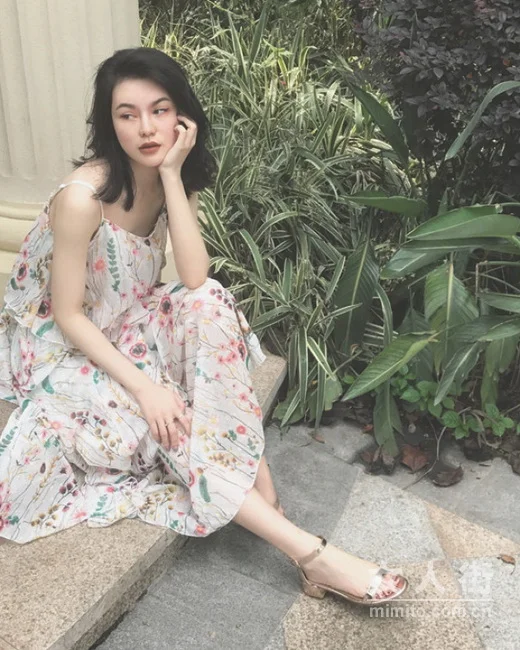 素雅小清新搭配示范:青春活力代名词