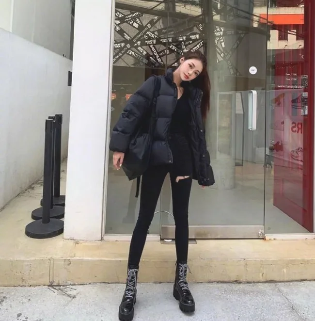 2020年冬季女生保暖又好看的穿搭示范