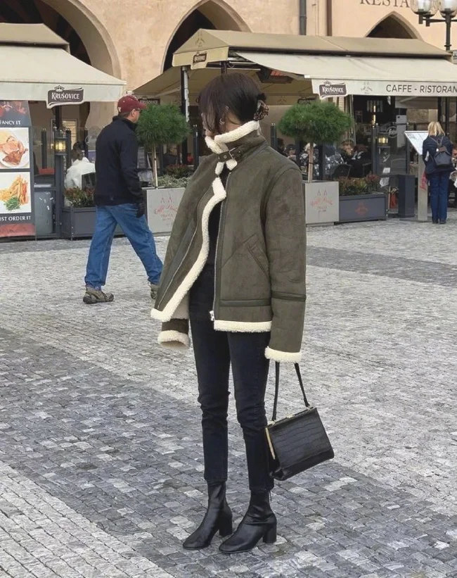 2020年冬季女生保暖又好看的穿搭示范