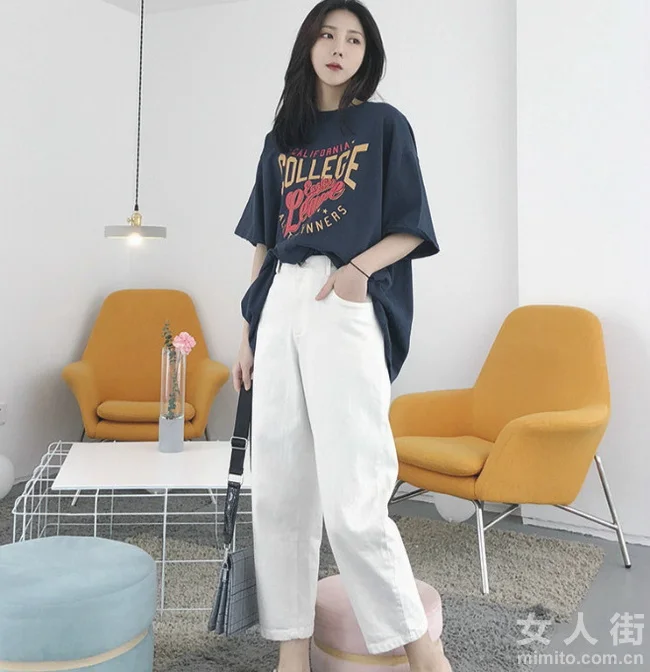清凉初夏，个性十足的短袖粉墨登场