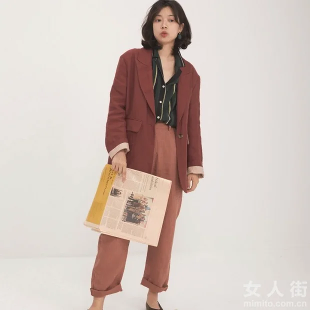 万能牛仔裤+外套,解锁外套高级穿搭