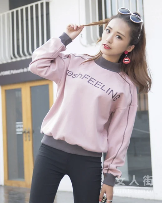 美丽秋冬，这样的上衣+下装来一套！