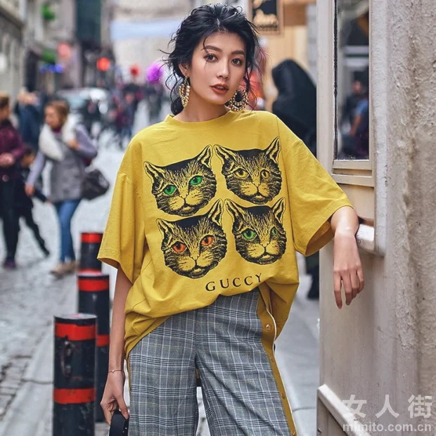 五月嘻哈高街范来袭,卫裤T恤必get