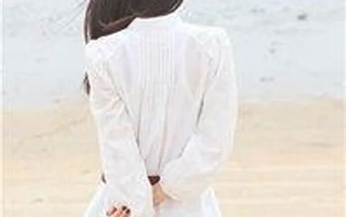 如何搭配衣服颜色