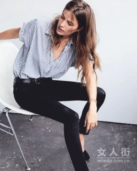 潮妞必备的铅笔裤，靠它穿出大长腿