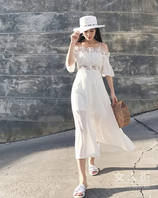 夏季如何仙气优雅?穿白色连衣裙呀
