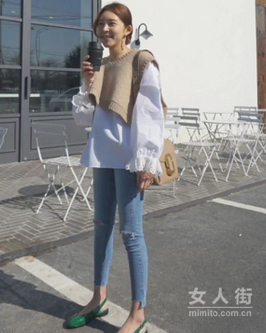 潮妞必备的铅笔裤，靠它穿出大长腿