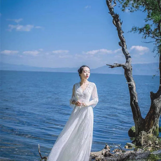 夏季女神速成记，12款连衣裙撩动你的心
