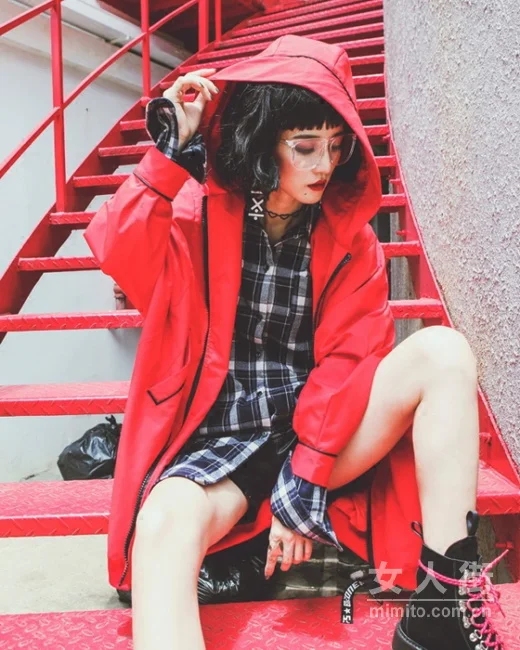 最潮的外套搭配，你会这样穿吗?
