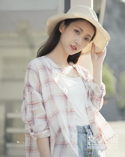 衬衫控的夏天,女生这样穿更撩人