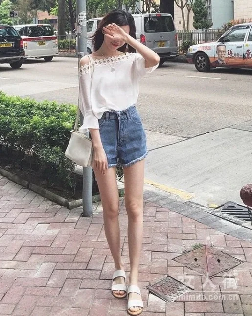 气质女孩爱雪纺,飘逸清凉又时髦