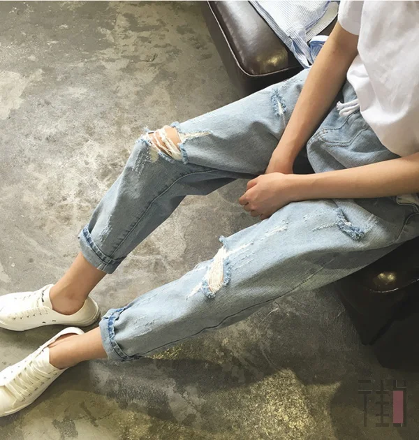 穿上一条破洞牛仔裤，瞬间变身潮人