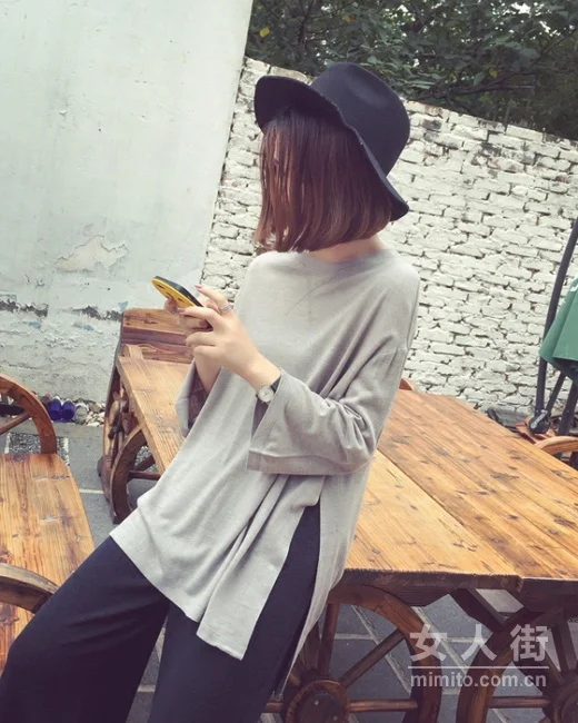 早秋上衣这么美，好搭配让你更时尚