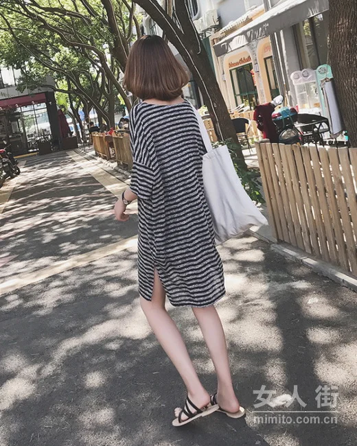 经典条纹款搭配,百变风格轻松hold住