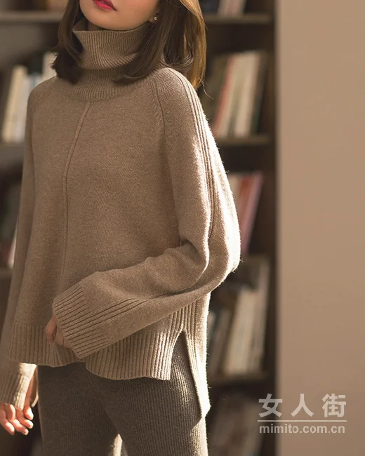 高领针织衫提气质，秀出你的美脖颈