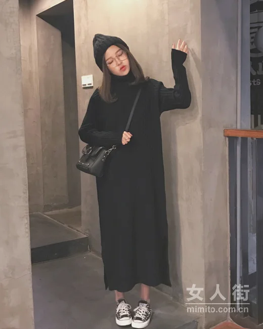 高领针织衫提气质，秀出你的美脖颈