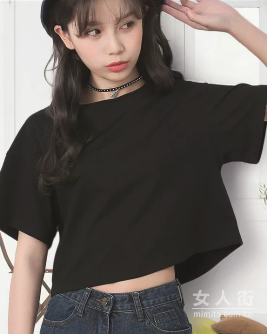 别人露肩我露脐，和妖艳贱货不一样
