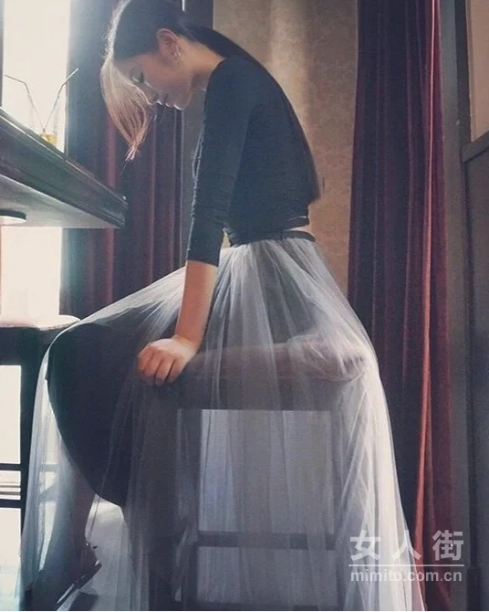 气质女孩爱雪纺,飘逸清凉又时髦