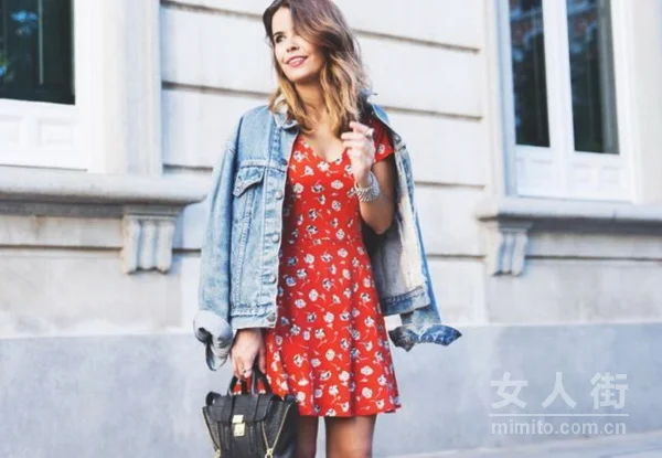 当碎花落在裙上,你就是撩人小姐姐!