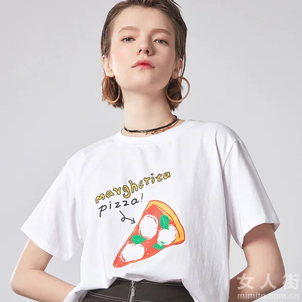 夏季出游，简约风T恤get穿搭小心机